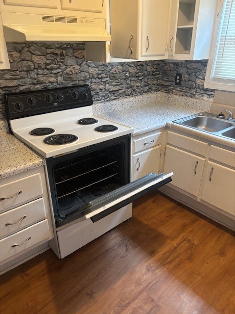 121 Pine Valley Dr, - B14