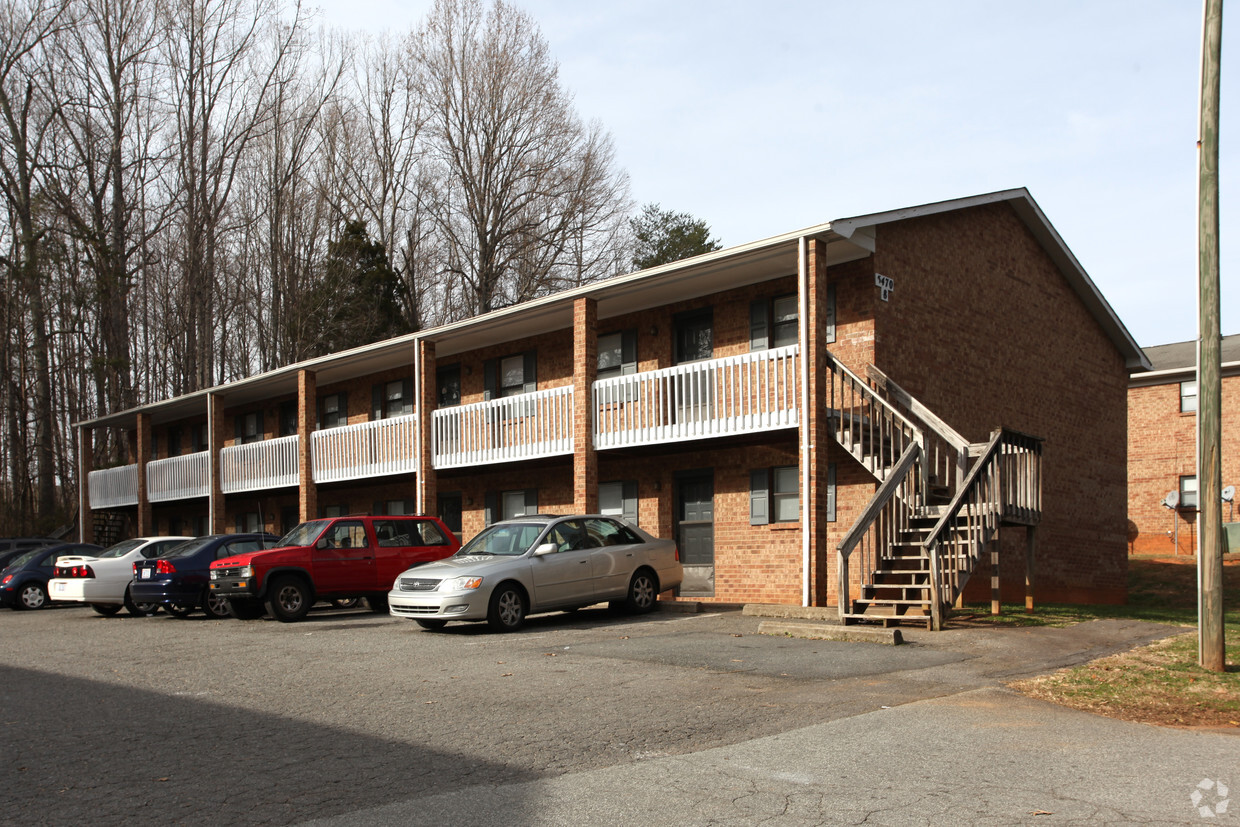 5470 Shattalon Drive Apt. 3-H